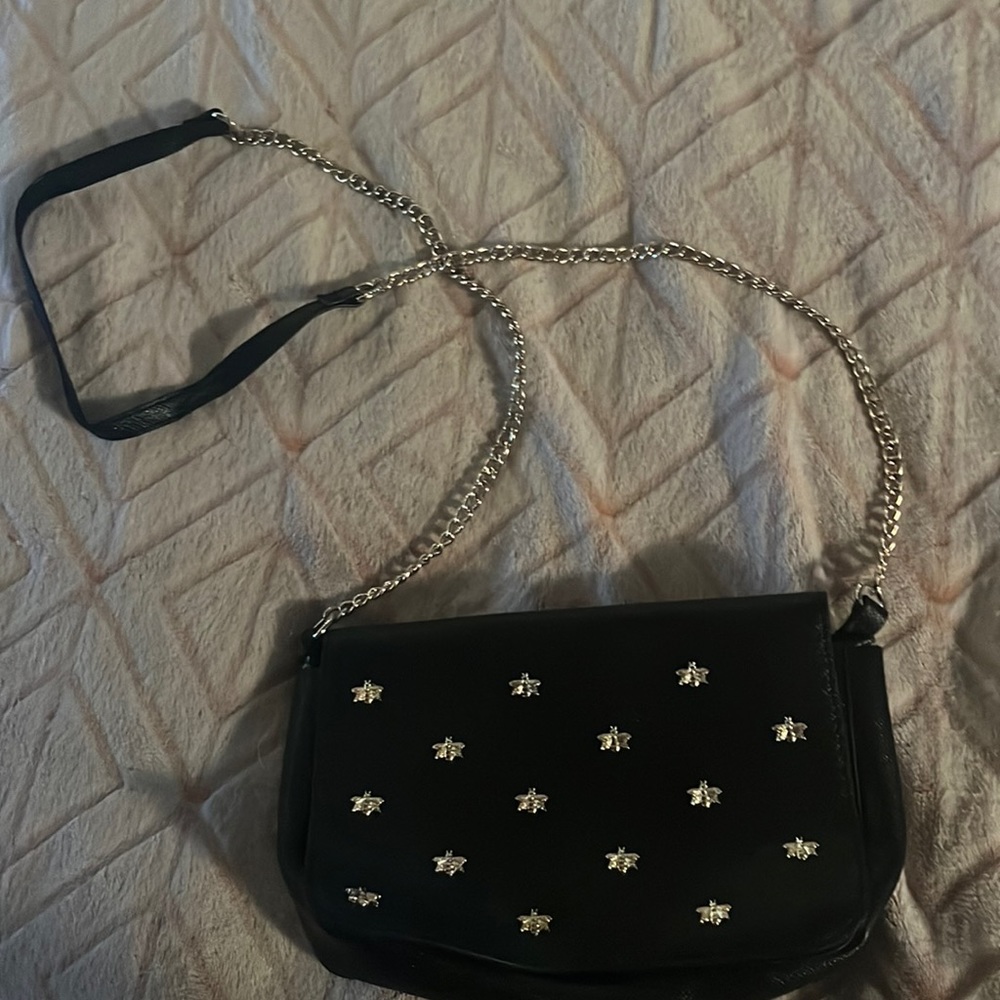 BLACK LEATHER GOLD HONEY BEE CROSS BODY BAG